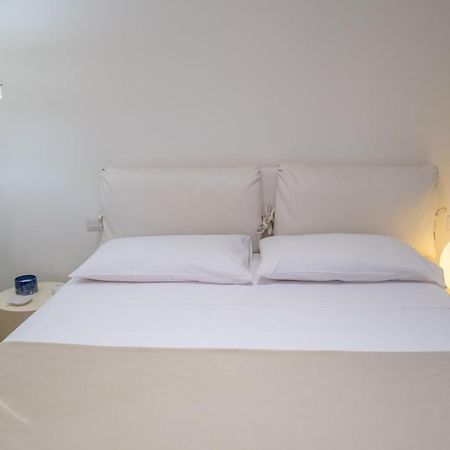 Teatro Apartments Mondello Палермо Экстерьер фото