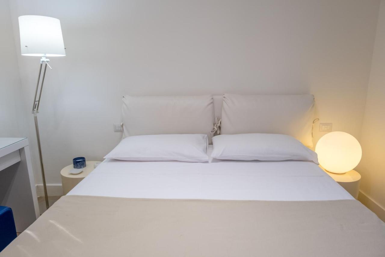 Teatro Apartments Mondello Палермо Экстерьер фото